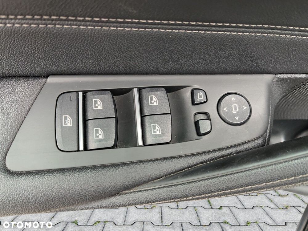 BMW Seria 5 520d xDrive mHEV M Sport sport - 10