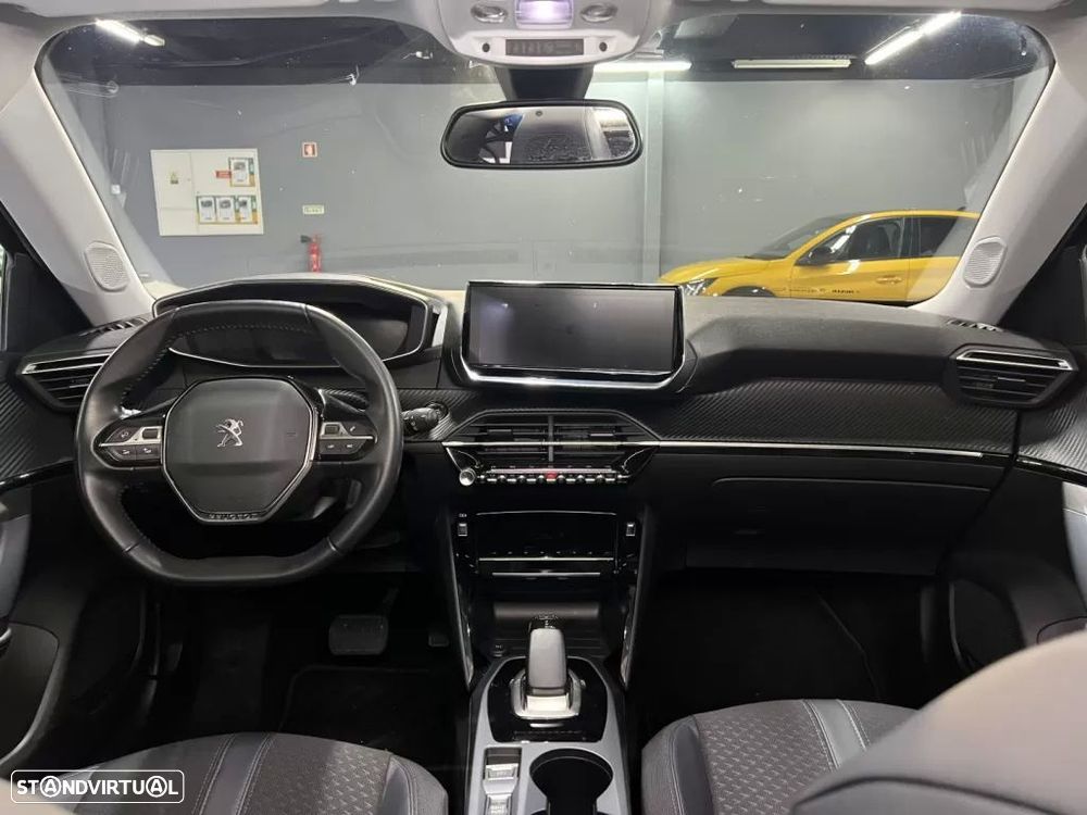 Peugeot e-2008 50 kWh Allure - 10