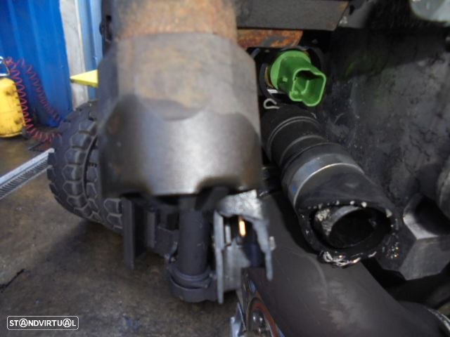 Motor G6DC FORD FOCUS C MAX 2004 2.0TDCI 135CV 5P CINZENTO - 6