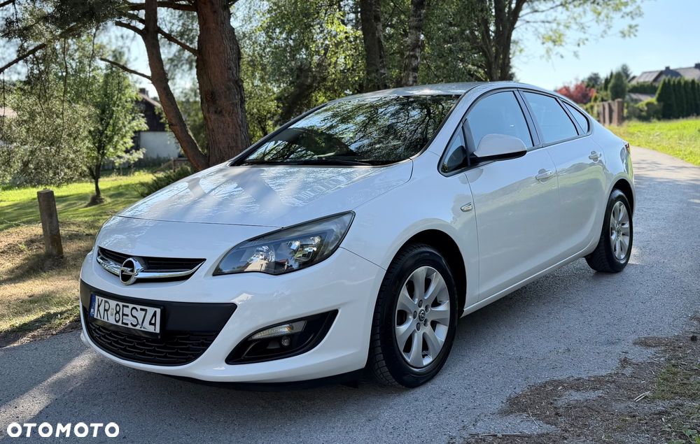 Opel Astra 1.6 Active EU6 - 2