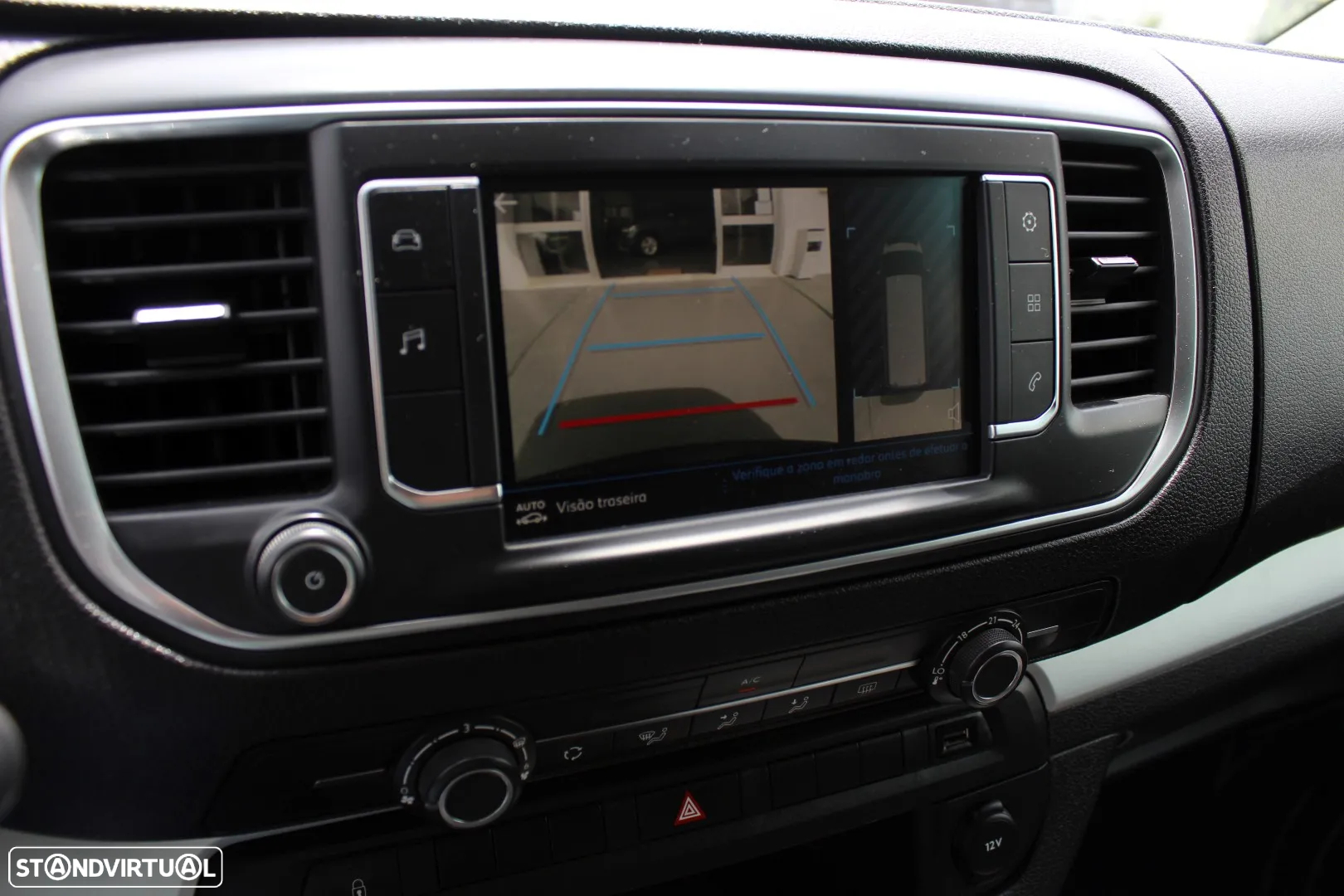 Peugeot Traveller 1.5 BlueHDi L2H1 Active Standard - 12
