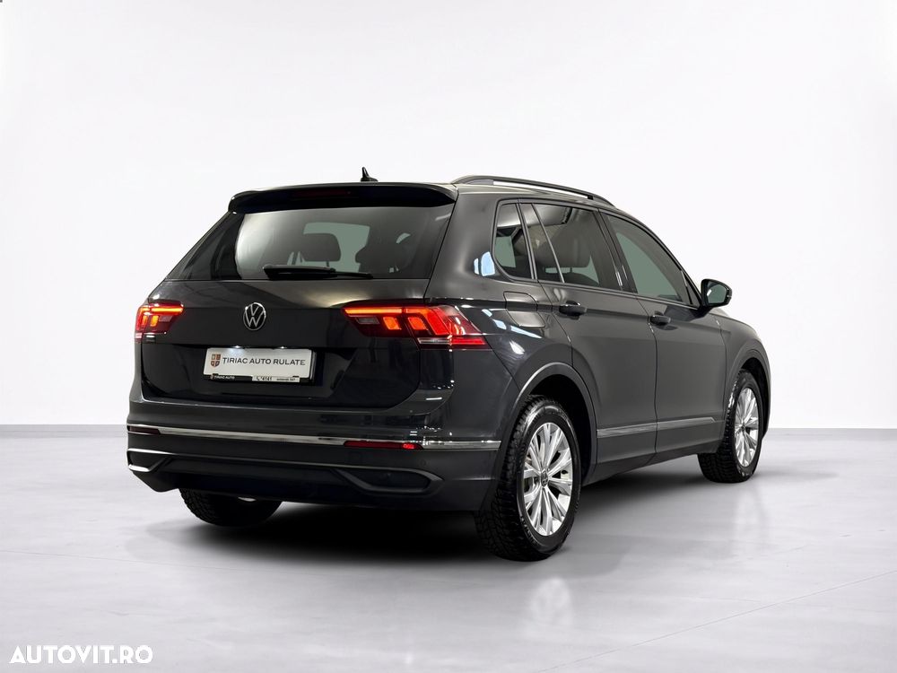 Volkswagen Tiguan - 6