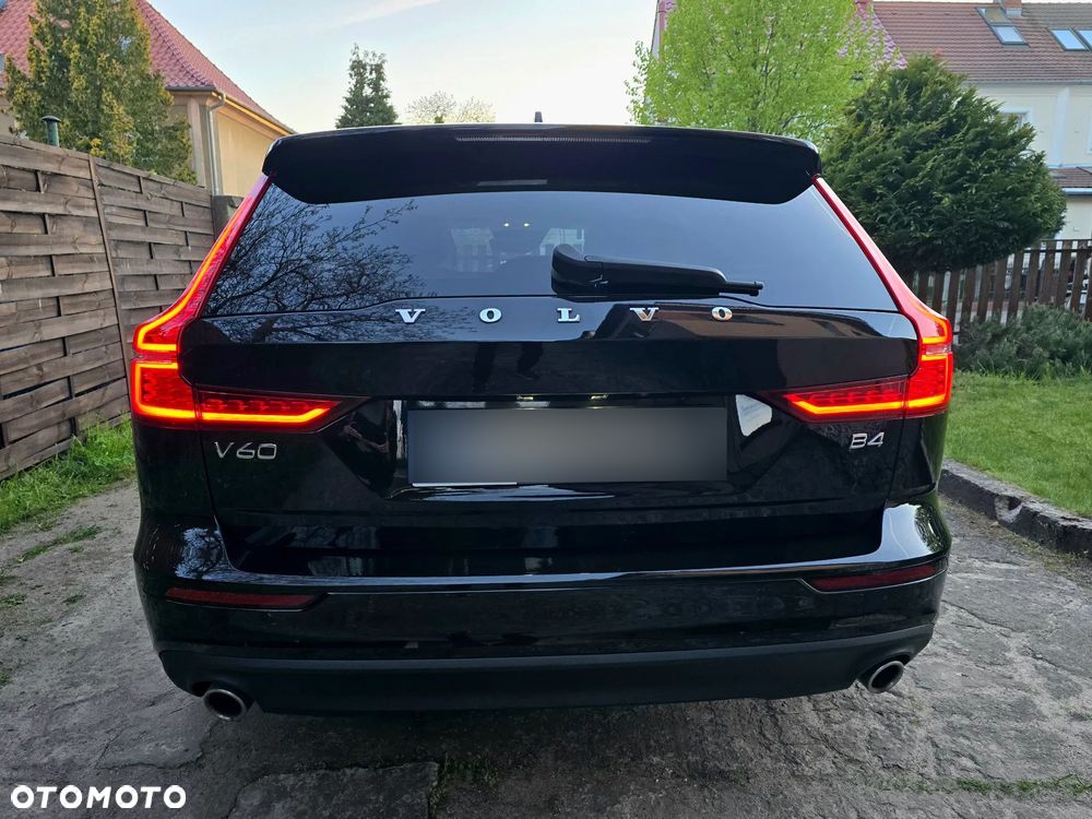 Volvo V60 B4 D Momentum Pro - 10