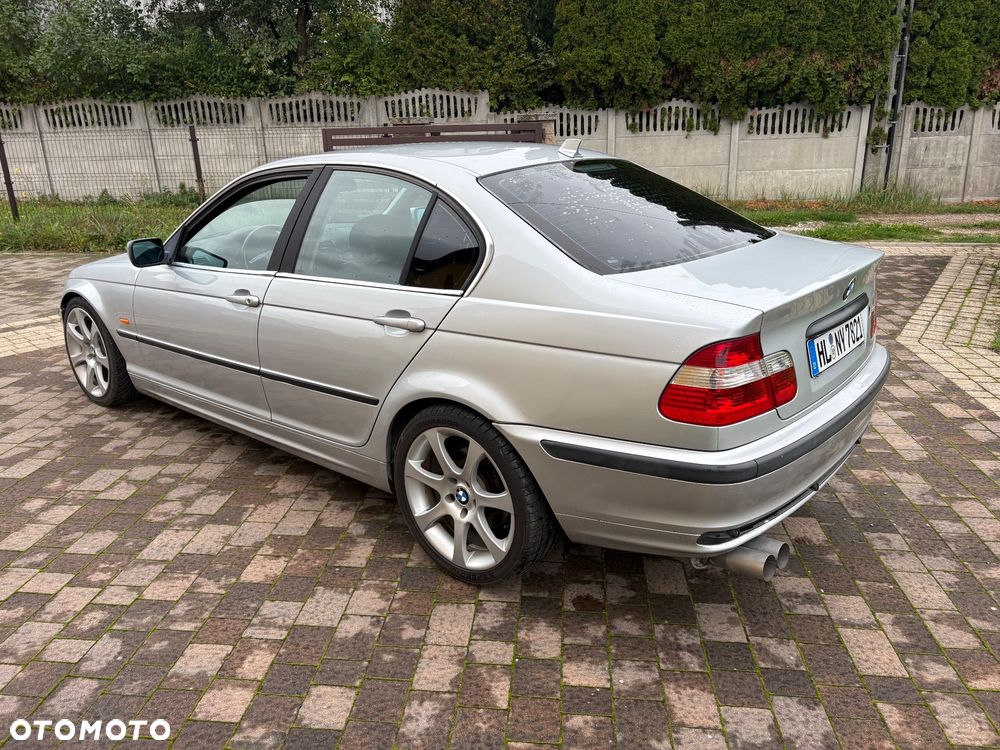BMW Seria 3 328i - 15