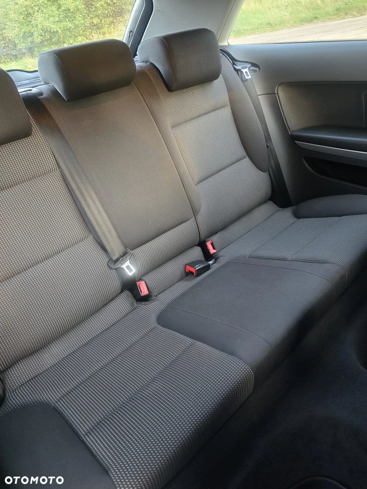 Audi A3 3-drzwiowe 2.0 TDI DPF Quattro Ambition - 12