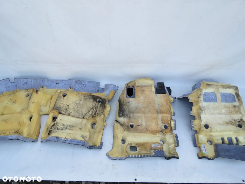 VOLVO XC60 II WYKŁADZINA DYWAN WNĘTRZA Kolor Antracyt 32216546  31672642 2017- - 8