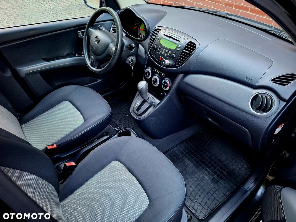 Hyundai i10 1.1 Comfort - 11