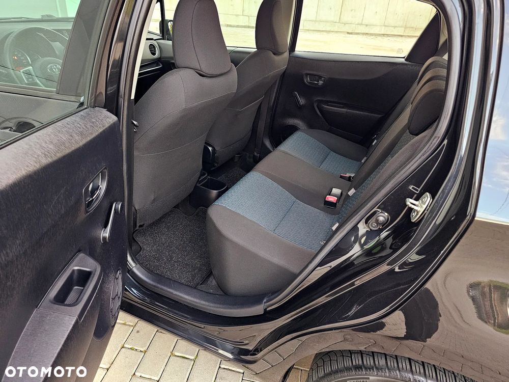Toyota Yaris 1.33 VVT-i Executive - 28