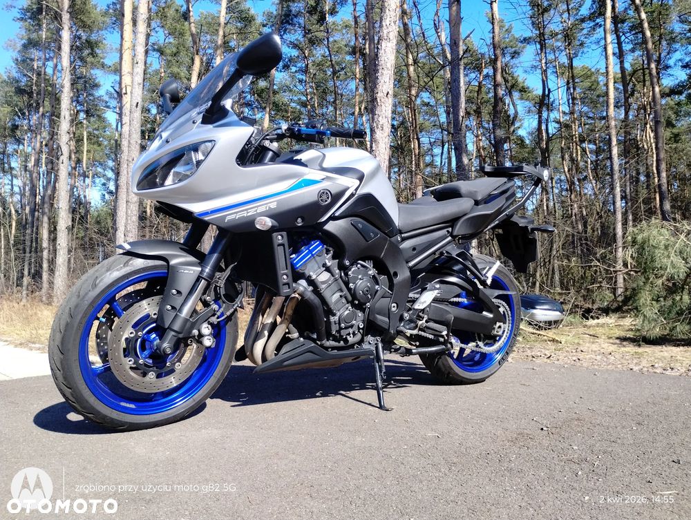 Yamaha FZ8 - 7