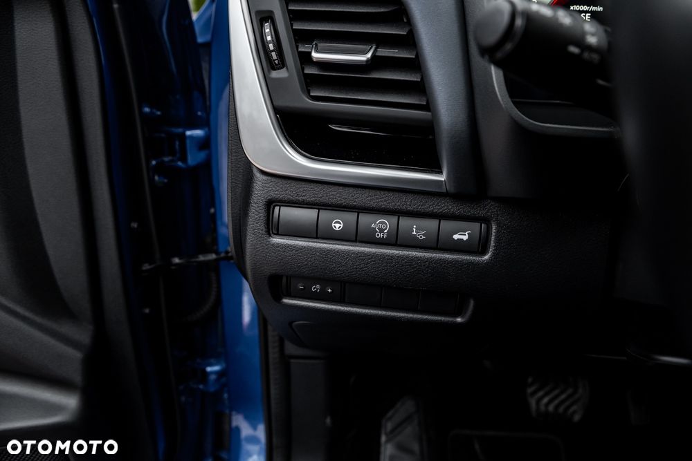 Nissan Qashqai 1.3 DIG-T Tekna DCT - 28