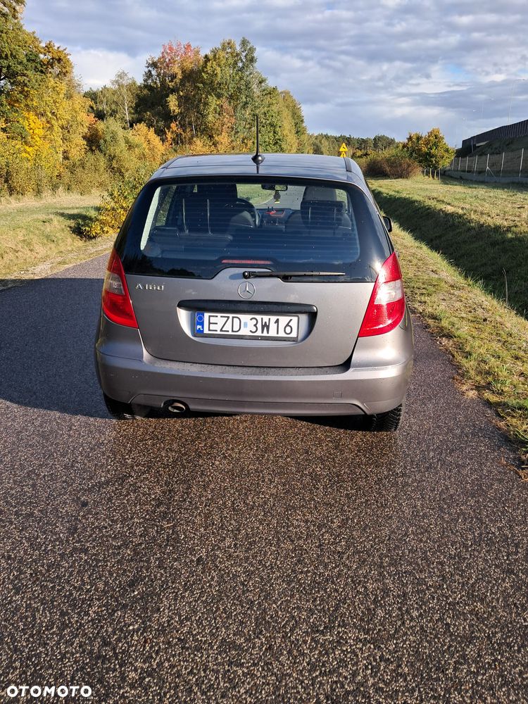 Mercedes-Benz A-Class 2009 photo 3