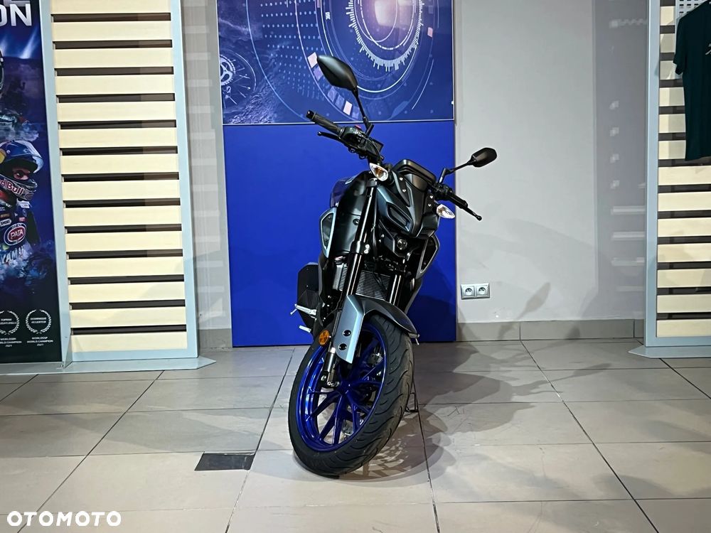 Yamaha MT - 20