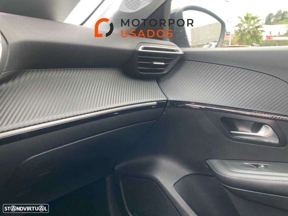 Peugeot 208 1.2 Hybrid Allure e-DCS6 - 16