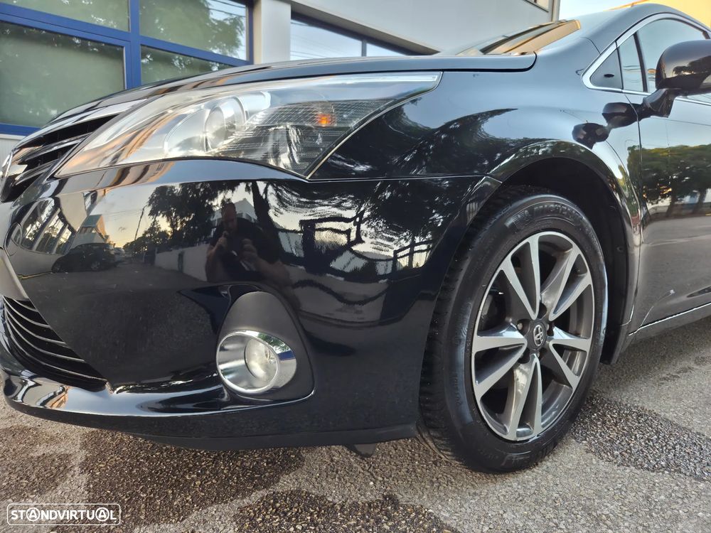 Toyota Avensis - 5
