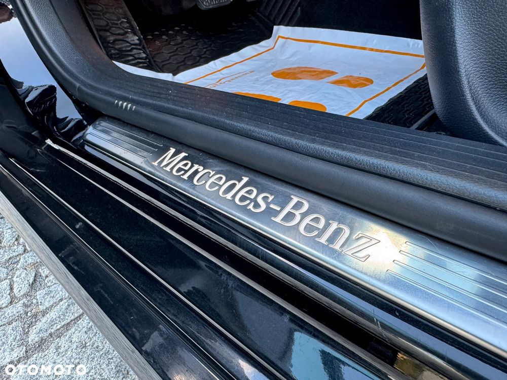 Mercedes-Benz Klasa A 180 (BlueEFFICIENCY) 7G-DCT Urban - 29