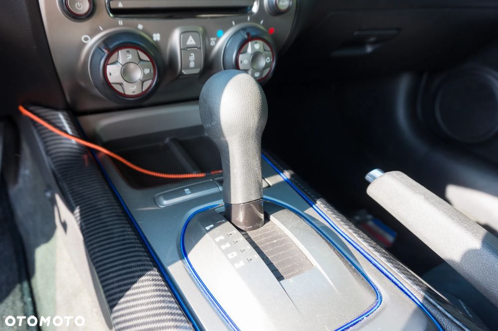 Chevrolet Camaro 3.6 V6 Coupe 2LT - 32