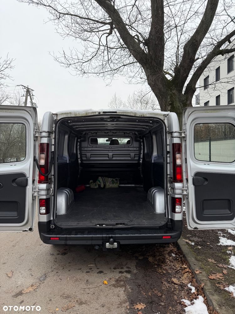 Renault Trafic 2.0 dCi EDC - 5