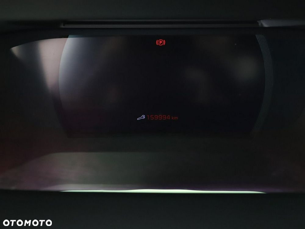 Peugeot 2008 1.5 BlueHDi Allure Pack S&S EAT8 - 23