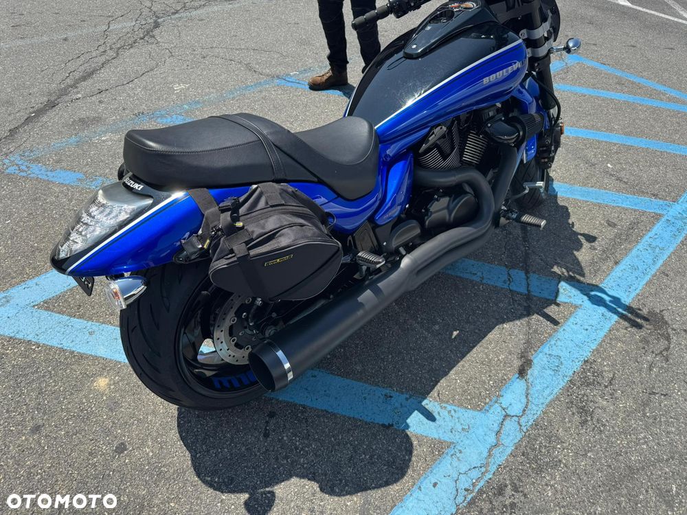 Suzuki Boulevard - 4
