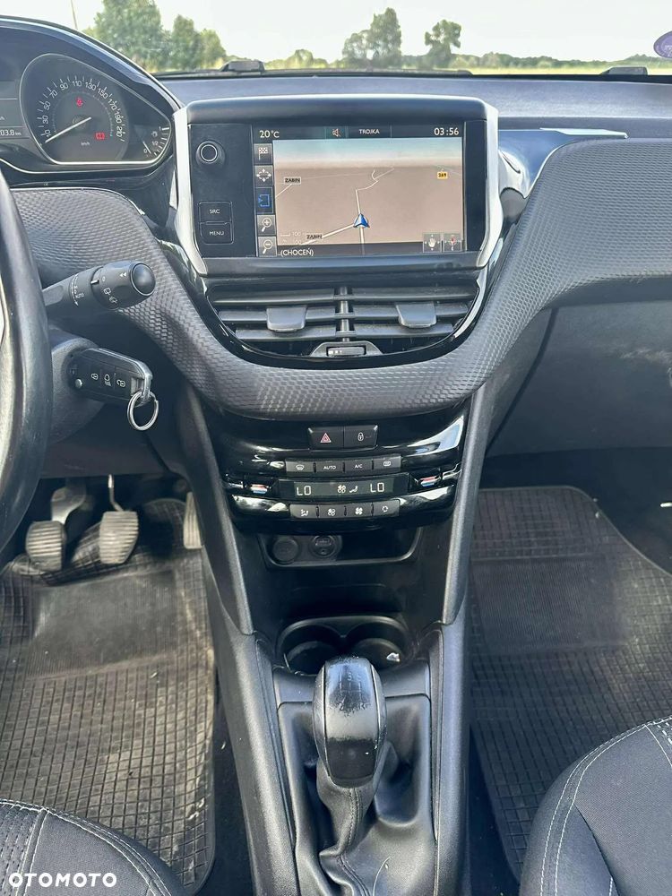 Peugeot 208 1.2 PureTech Allure - 14