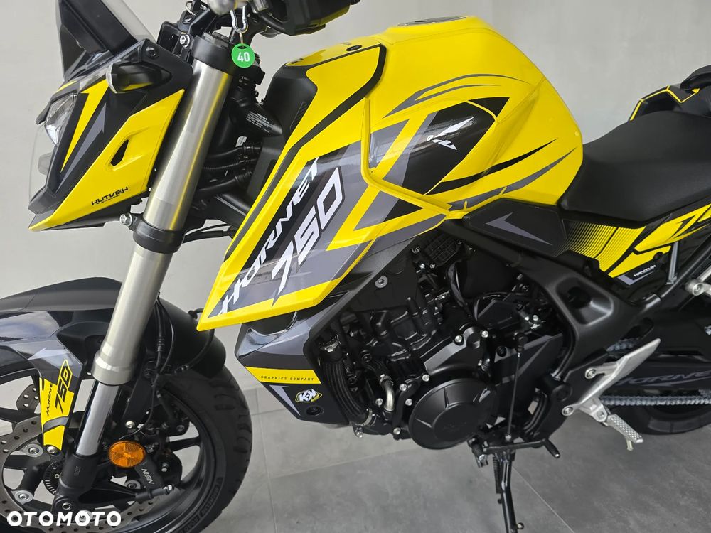 Honda Hornet - 16