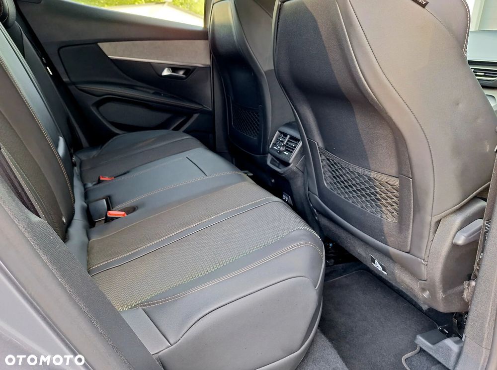 Peugeot 3008 225 e-EAT8 GT - 12