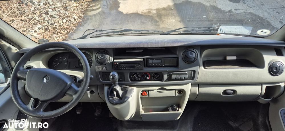 Renault Master 2.5 dCi 120 FAP L1H1 Minibus - 2