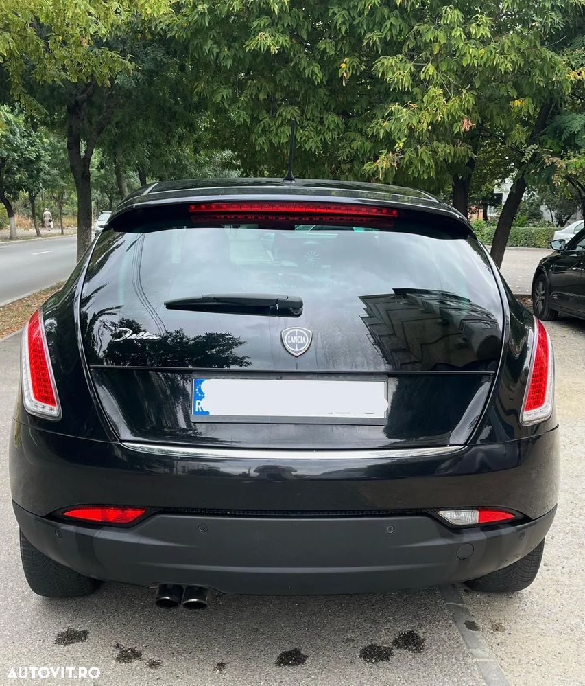 Lancia Delta 1.9 MultiJet Oro - 3