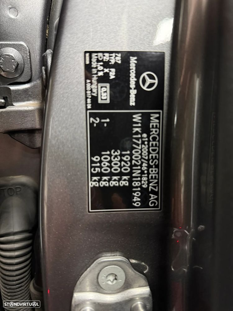 Mercedes-Benz A 160 d AMG Line - 2