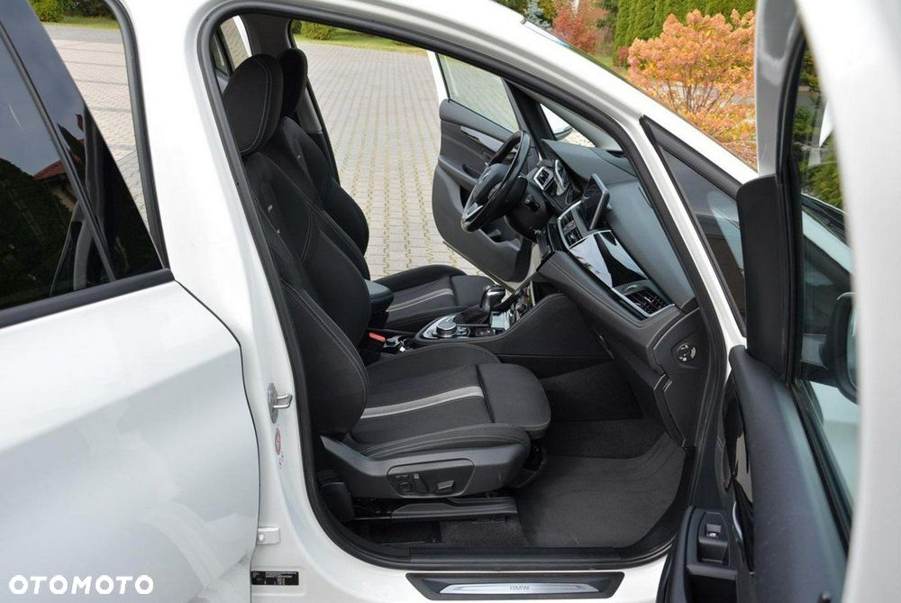 BMW Seria 2 220d Gran Tourer Sport-Aut Sport Line - 19