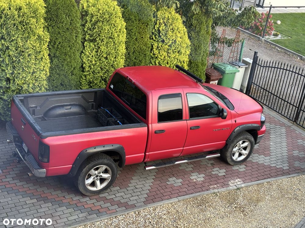 Dodge RAM - 4