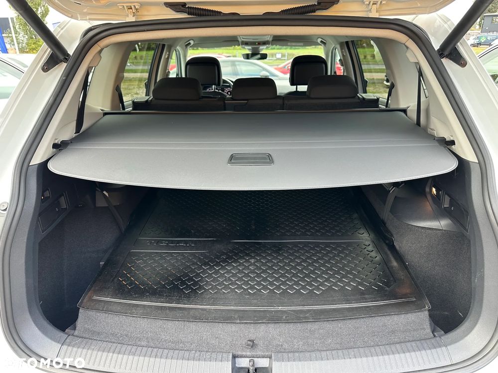 Volkswagen Tiguan Allspace 2.0 TDI 4Mot SCR Highline DSG 7os - 26