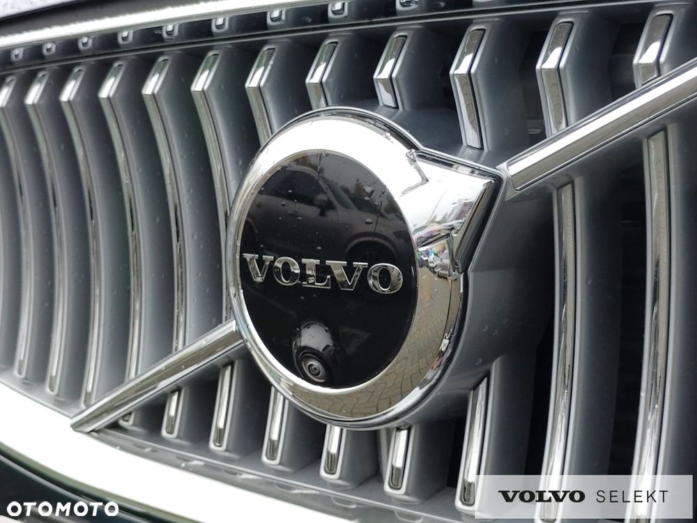 Volvo XC 90 - 9