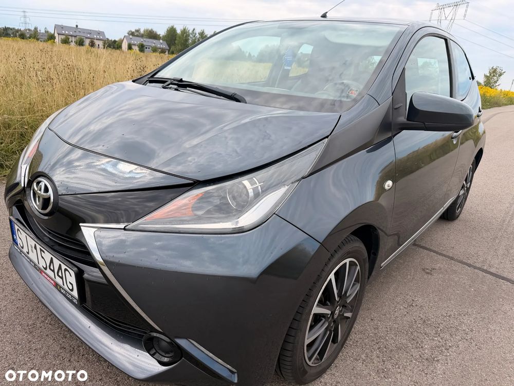Toyota Aygo x-clusiv - 18