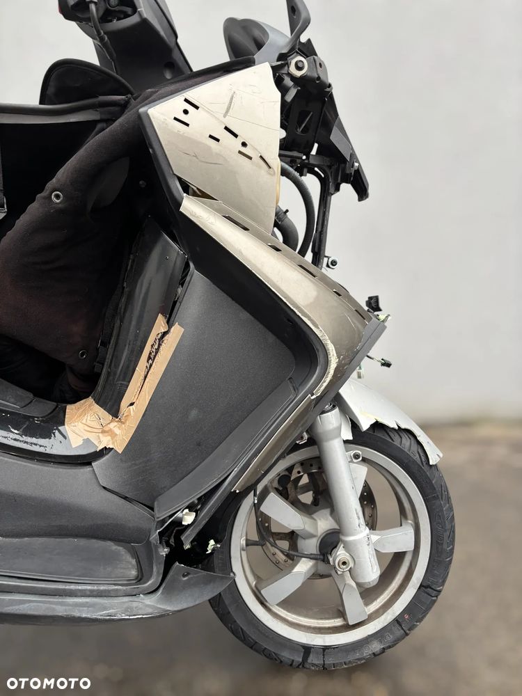 Peugeot Satelis - 14