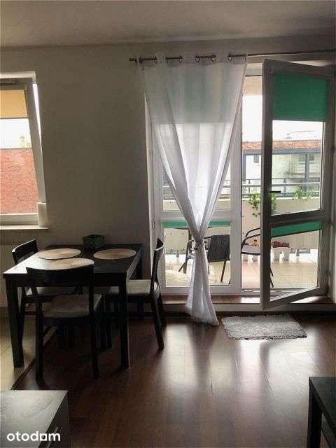 2 pokoje, 50m2 z internetem. 2900 zł+ 800 czynsz