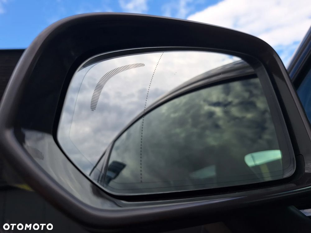Volvo V60 Cross Country Ultimate B5 B AWD - 17