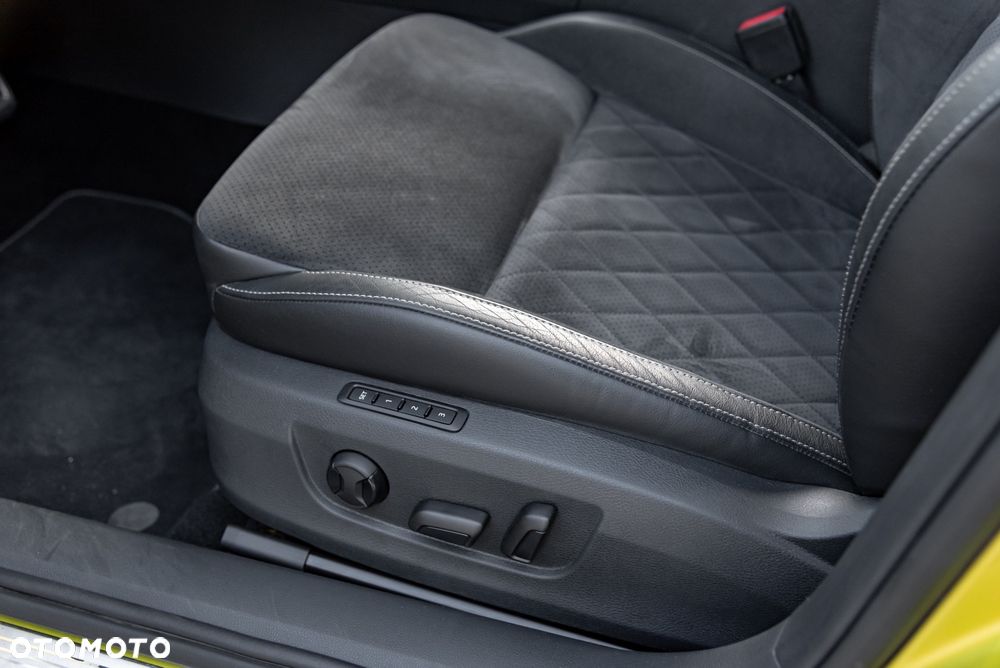 Skoda Superb 2.0 TSI DSG SportLine - 16