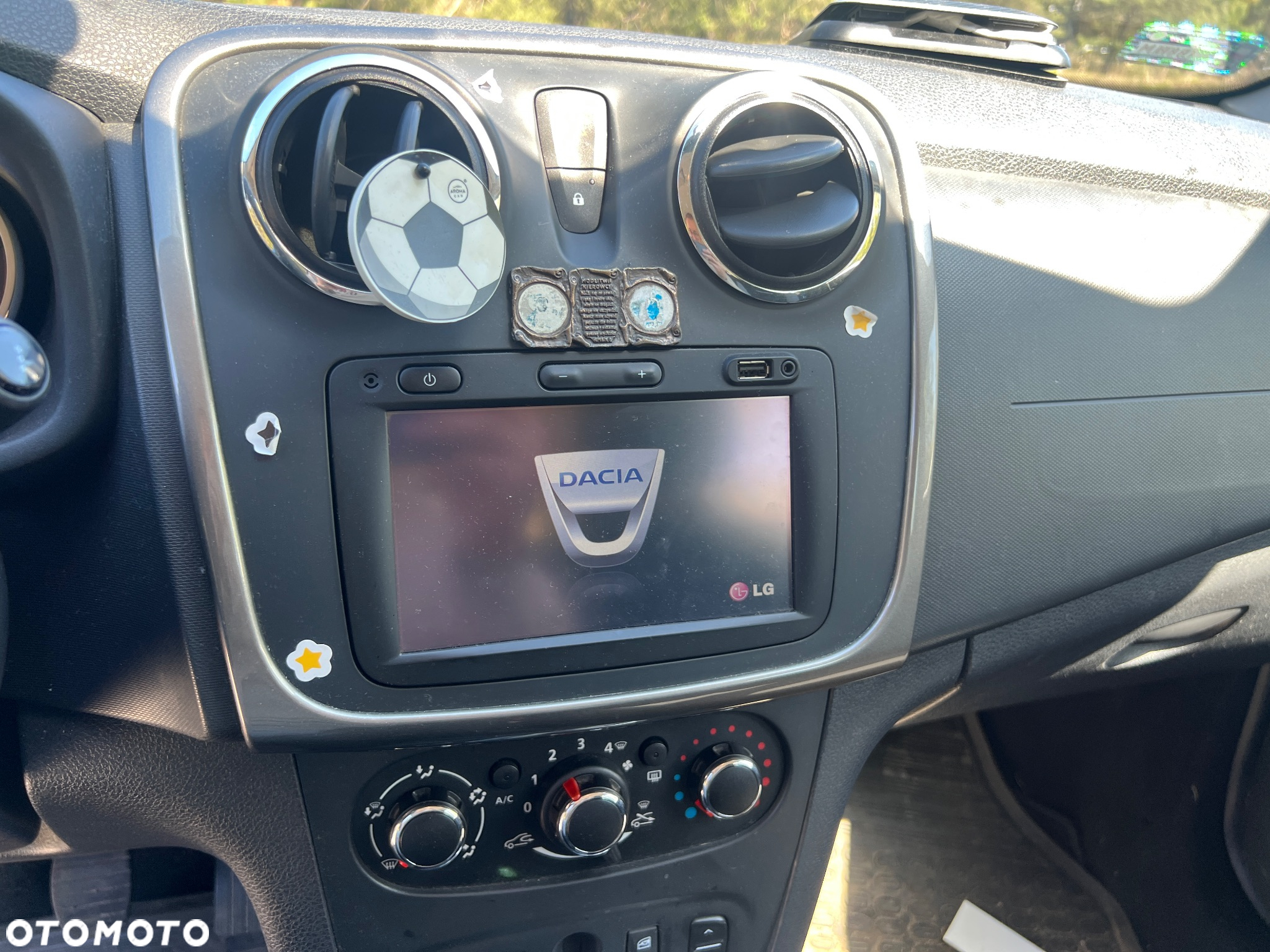 Dacia Sandero 1.5 dCi Laureate - 10