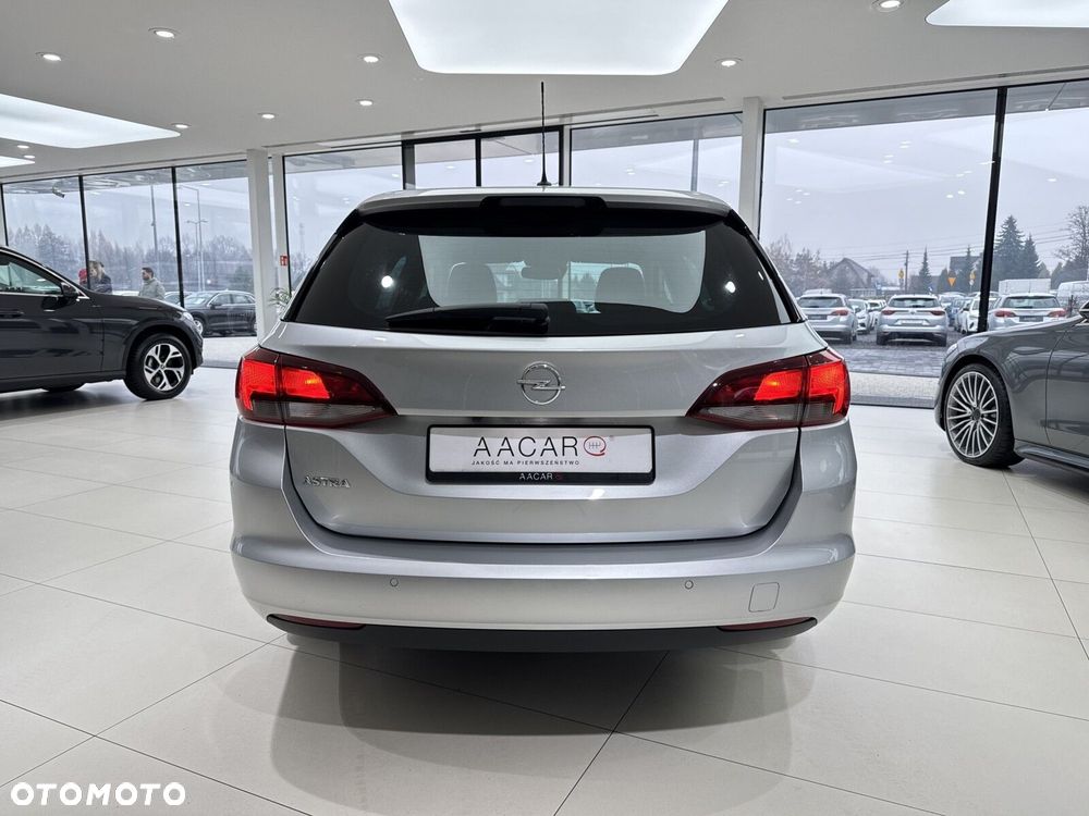 Opel Astra - 4