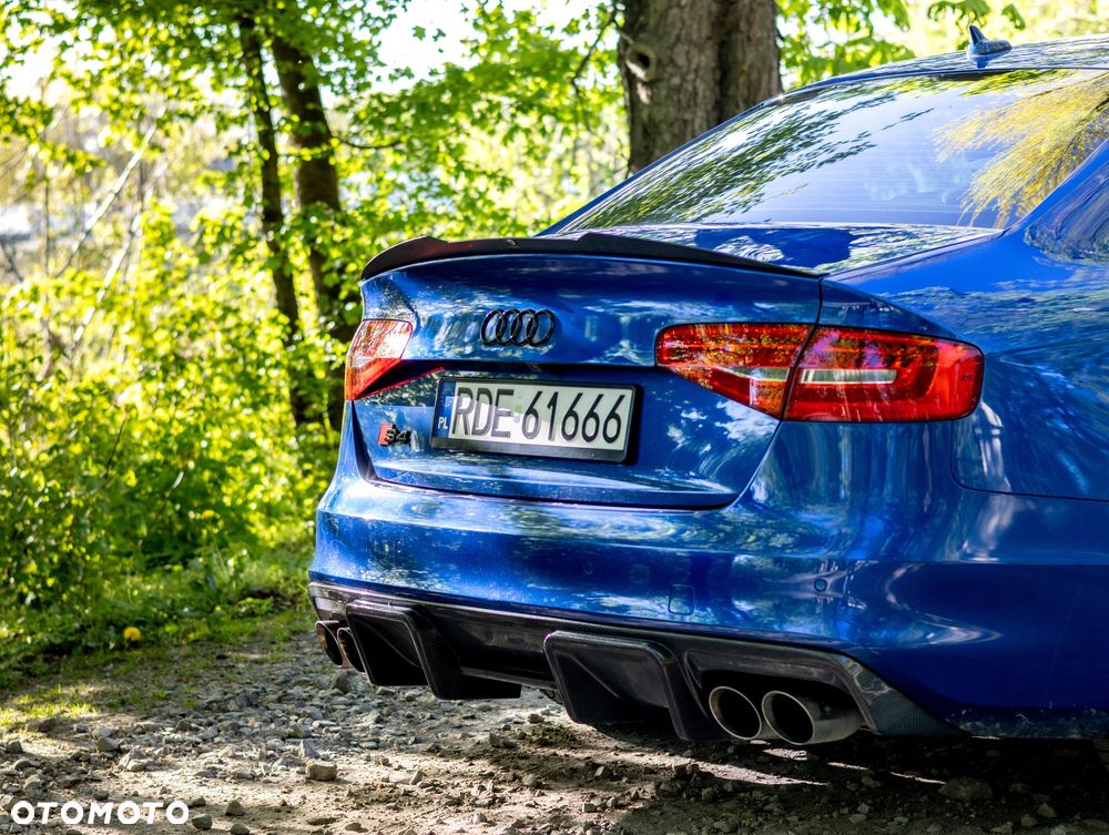 Audi S4 Limousine - 12