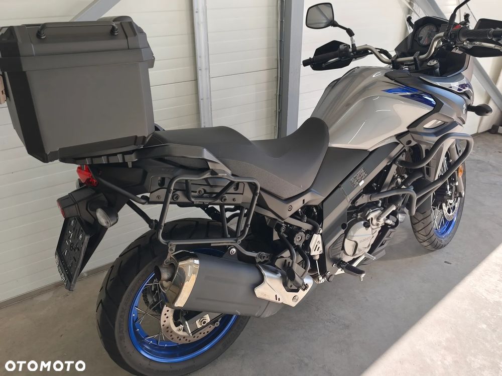 Suzuki V-STROM - 6