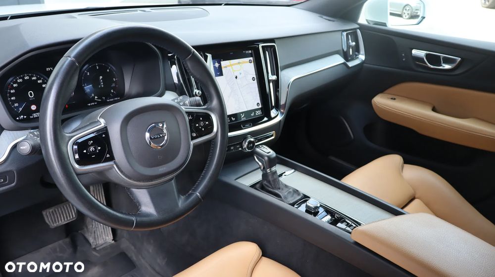 Volvo V60 D4 Inscription - 13