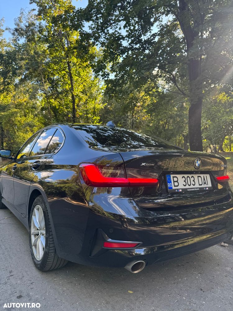 BMW Seria 3 320i xDrive AT - 8