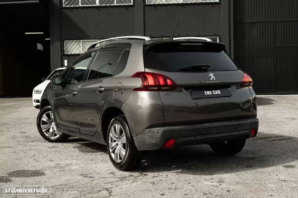 Peugeot 2008 1.2 PureTech Allure - 8