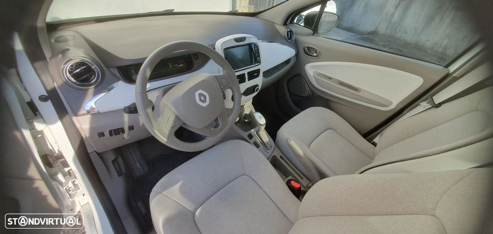 Renault Zoe - 10