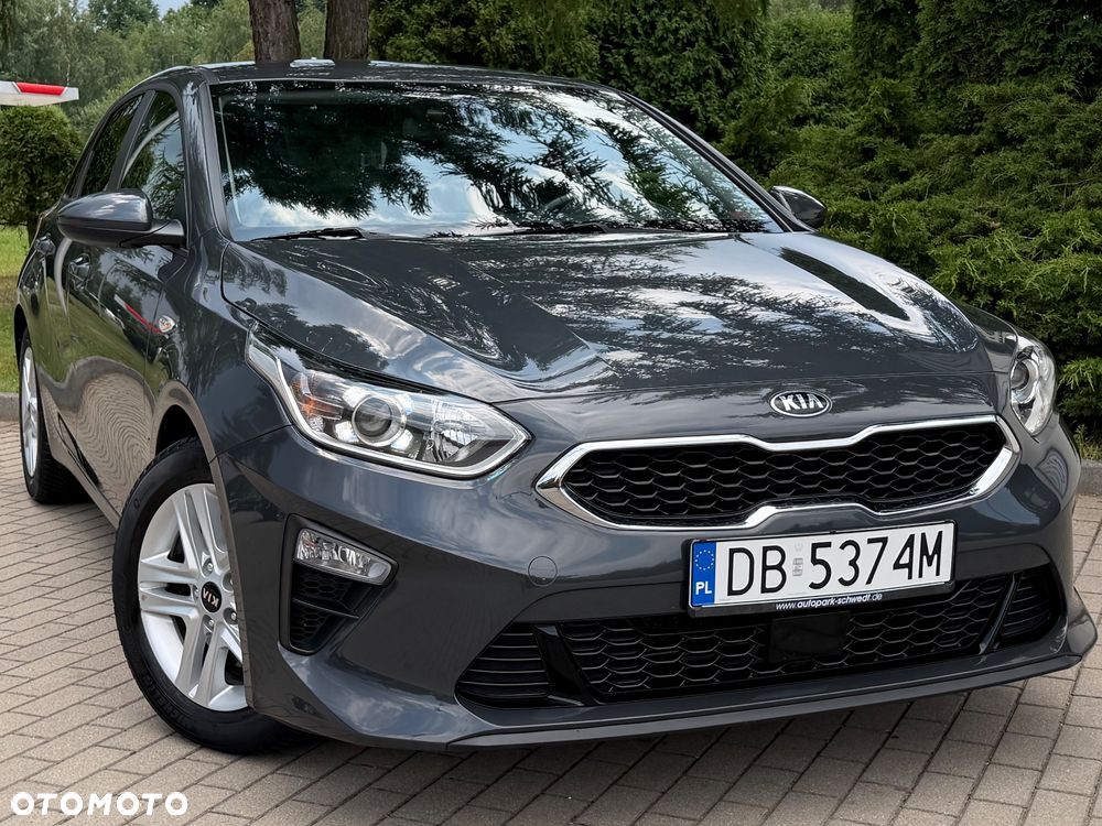 Kia Ceed 1.4 CVVT Dream-Team Edition - 19