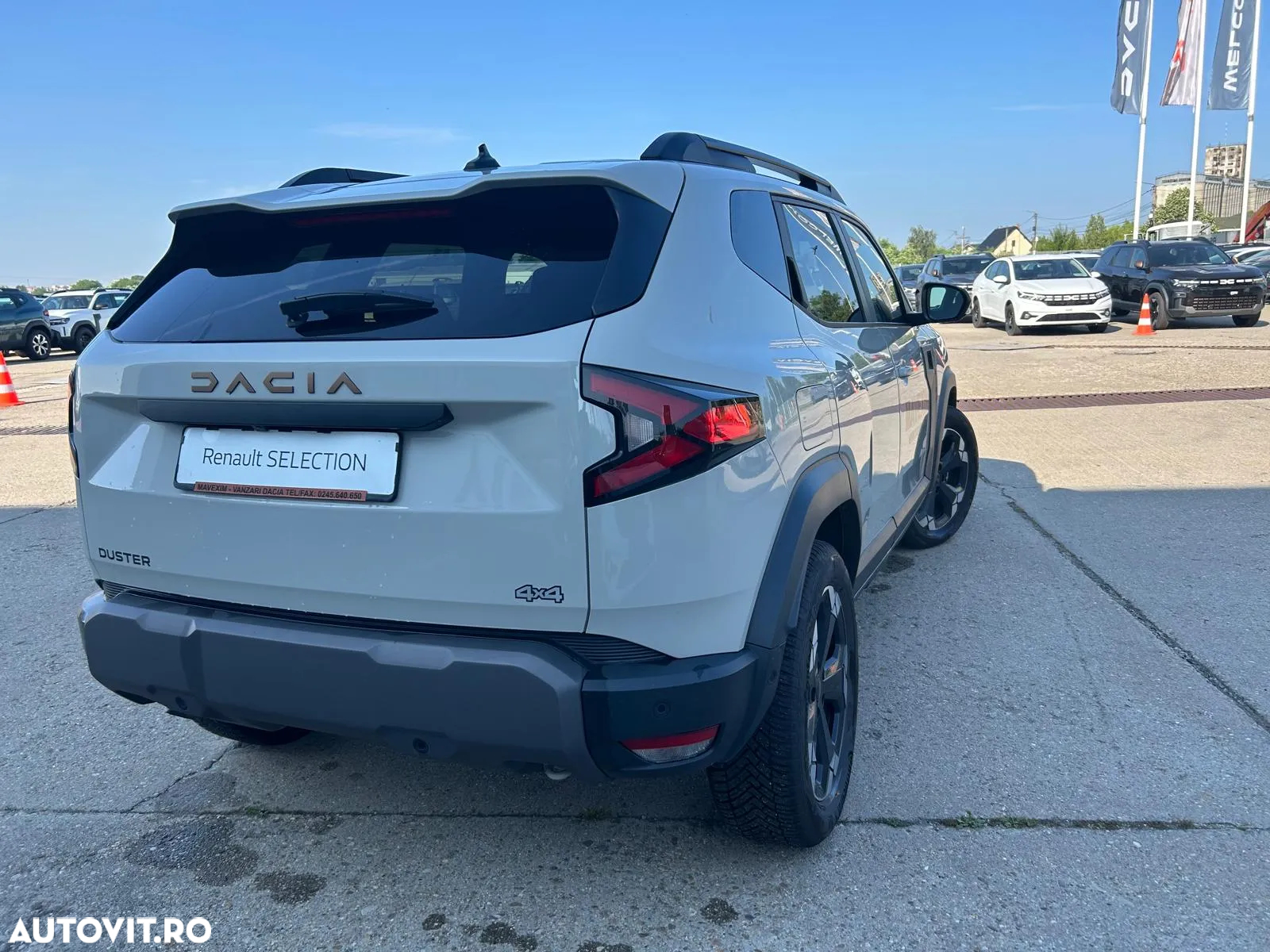 Dacia Duster TCe 130 4X4 MHEV Extreme - 2