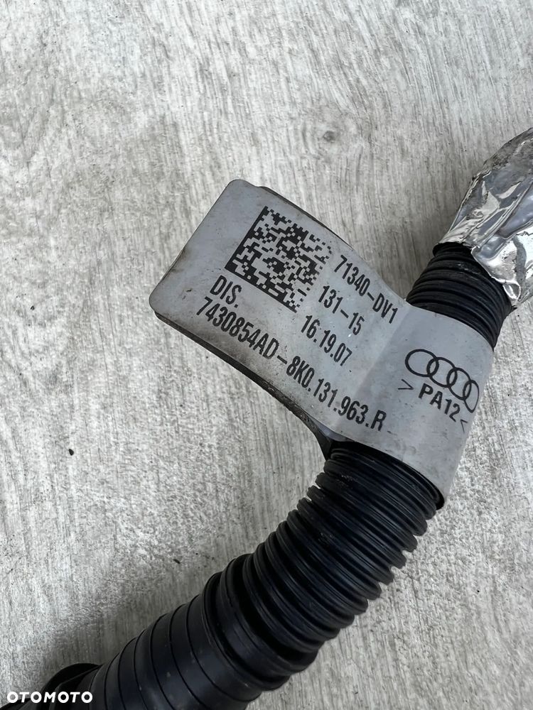 ZBIORNIK POMPKA ADBLUE KOMPLETNA Z PRZEWODAMI AUDI A4 A5 8K0131878 8K0131987G 8K0131983F 8K0131983E 8K0131963R - 8