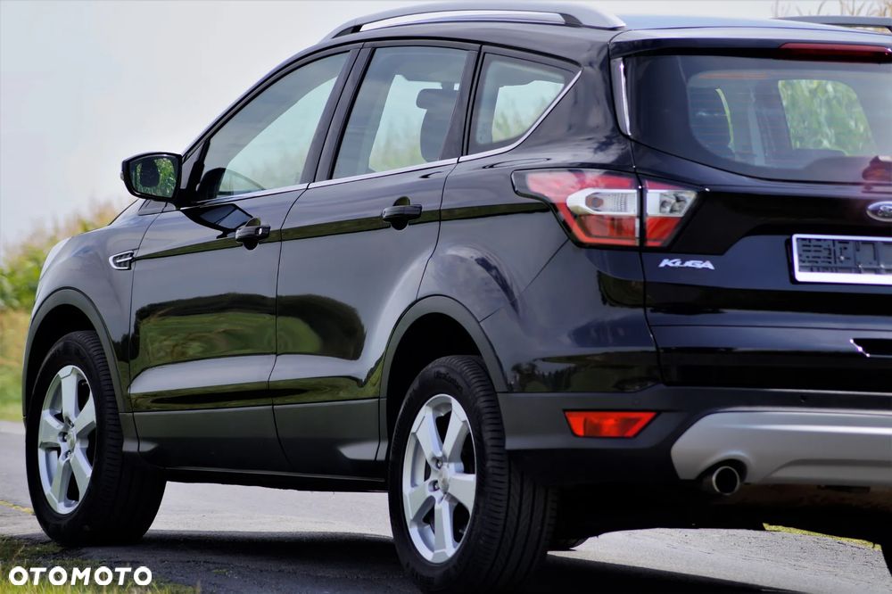 Ford Kuga - 12